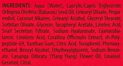 Aktives Kollagen für die Hände in glättender Creme-Serum