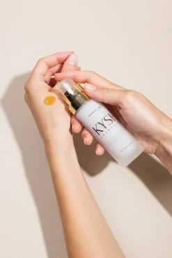 Aufhellendes Serum für den Intimbereich
