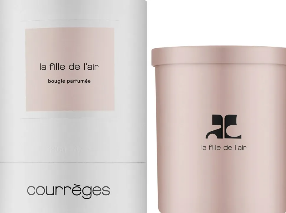 Courreges La Fille de L`Air
