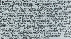 Feuchtigkeitsspendende Handcreme