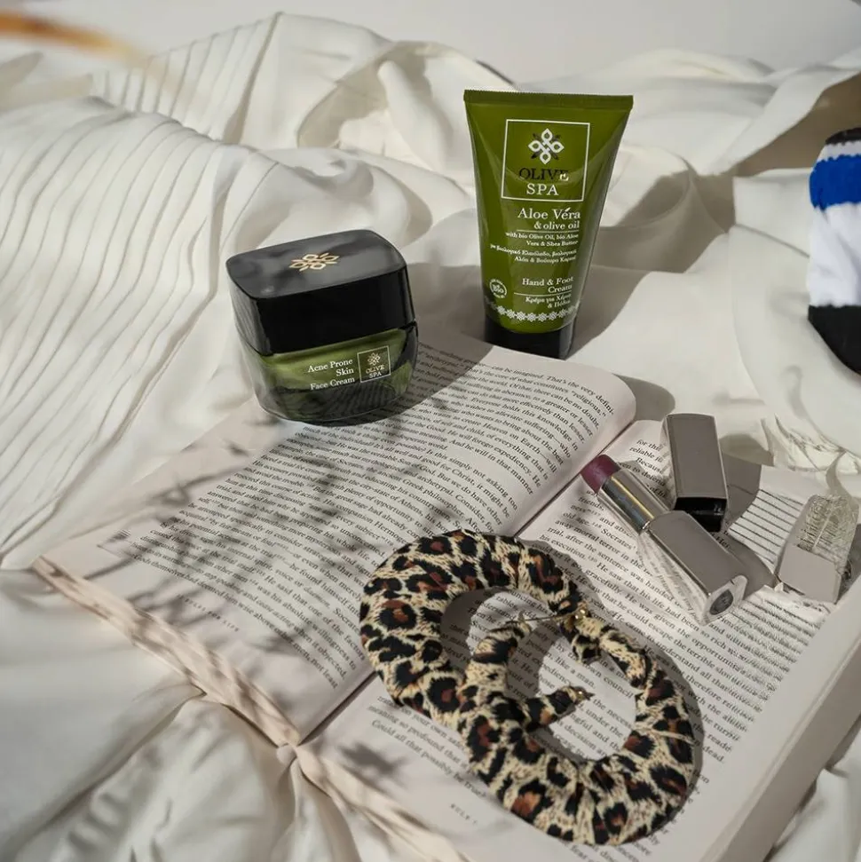 Feuchtigkeitsspendende Hand- und Fußcreme