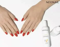 Flüssiges Finish mit Vitaminen und Öl