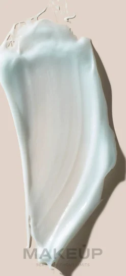 Handcreme für trockene Haut mit nährstoffreichem Wasser aus dem Toten Meer