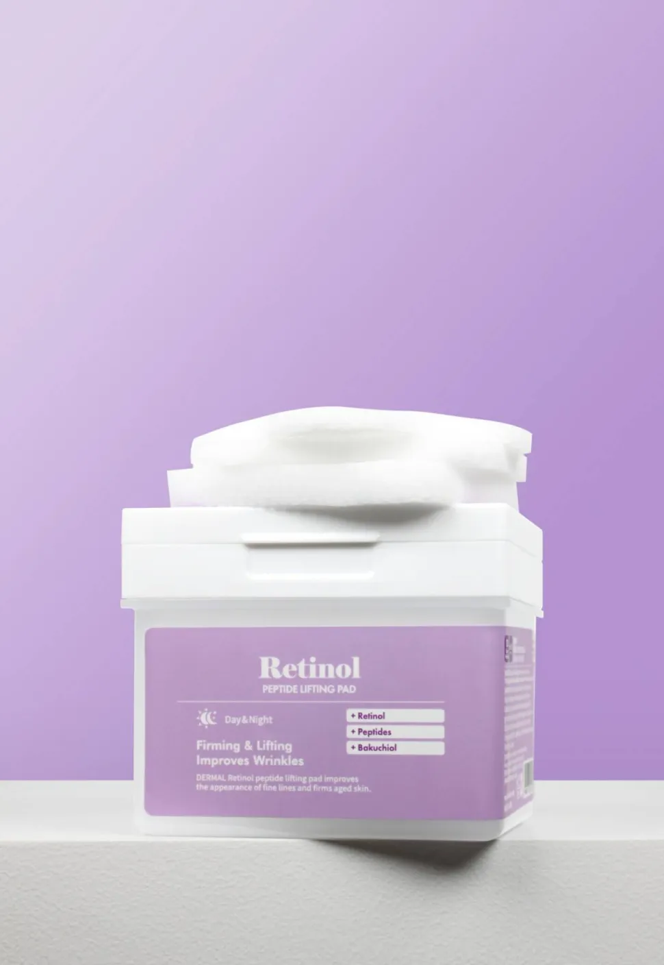 Lifting-Gesichtspads mit Retinol und Peptiden