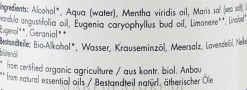 Mentholfreie Mundspülung für milde Atemfrische