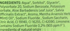 Mundspülung mit ätherischem Minzöl und Salbei-Extrakt