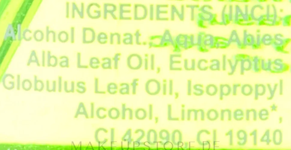 Natürliches Öl mit Eukalyptus