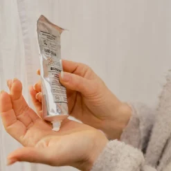 Nährende Handcreme auf Ölbasis