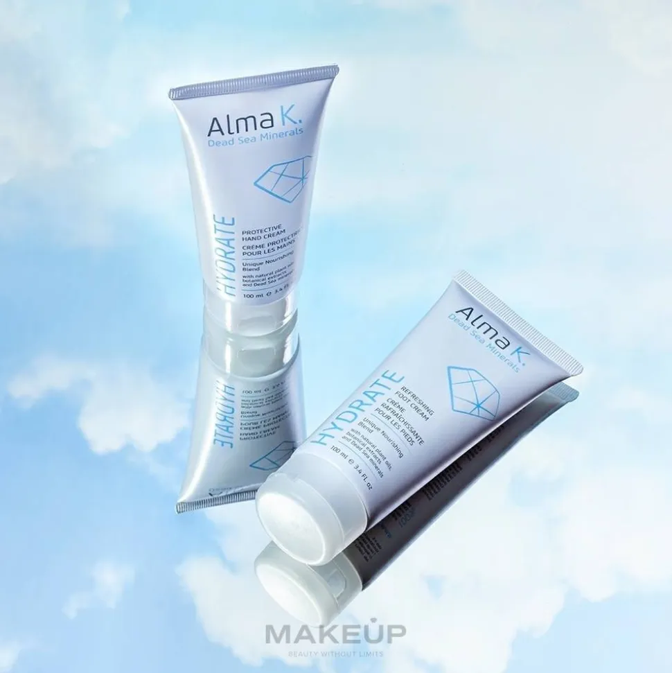 Schützende Handcreme mit Mineralien aus dem Toten Meer und Vitaminen