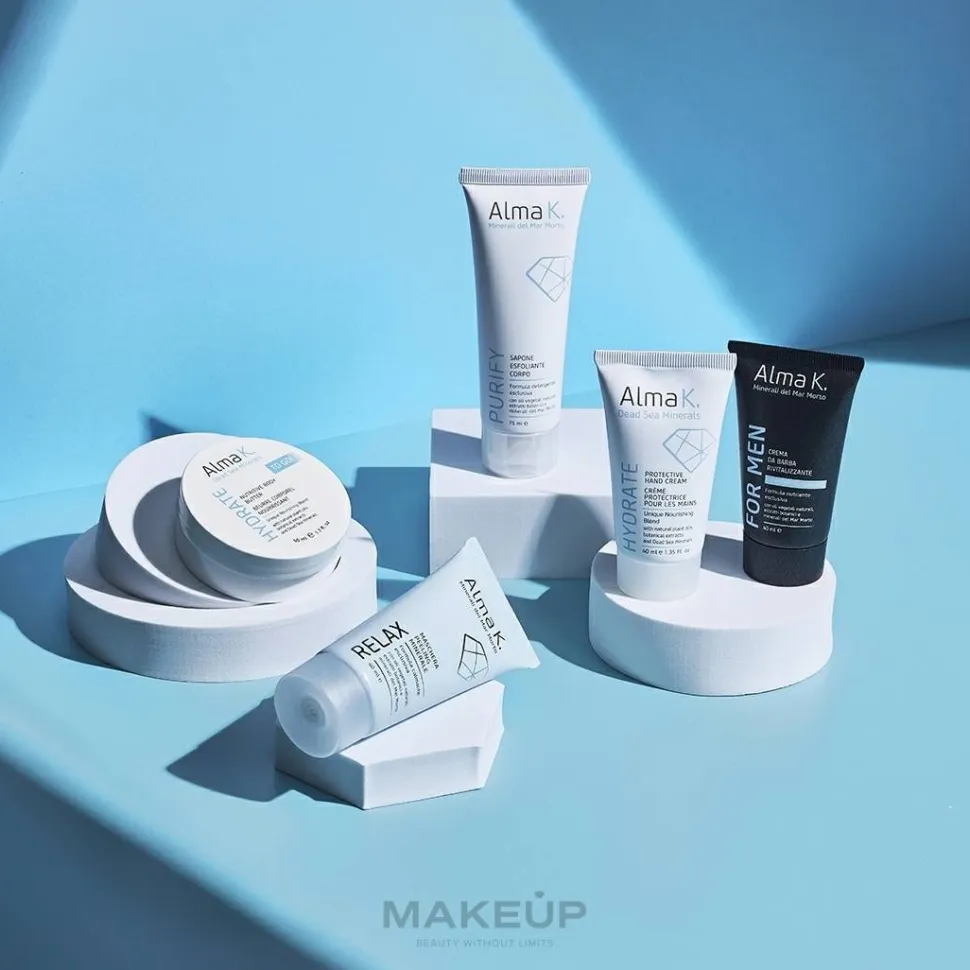 Schützende Handcreme mit Mineralien aus dem Toten Meer und Vitaminen