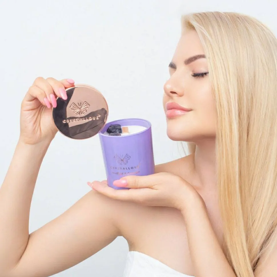 Sojakerze mit Amethyst und Lavendel